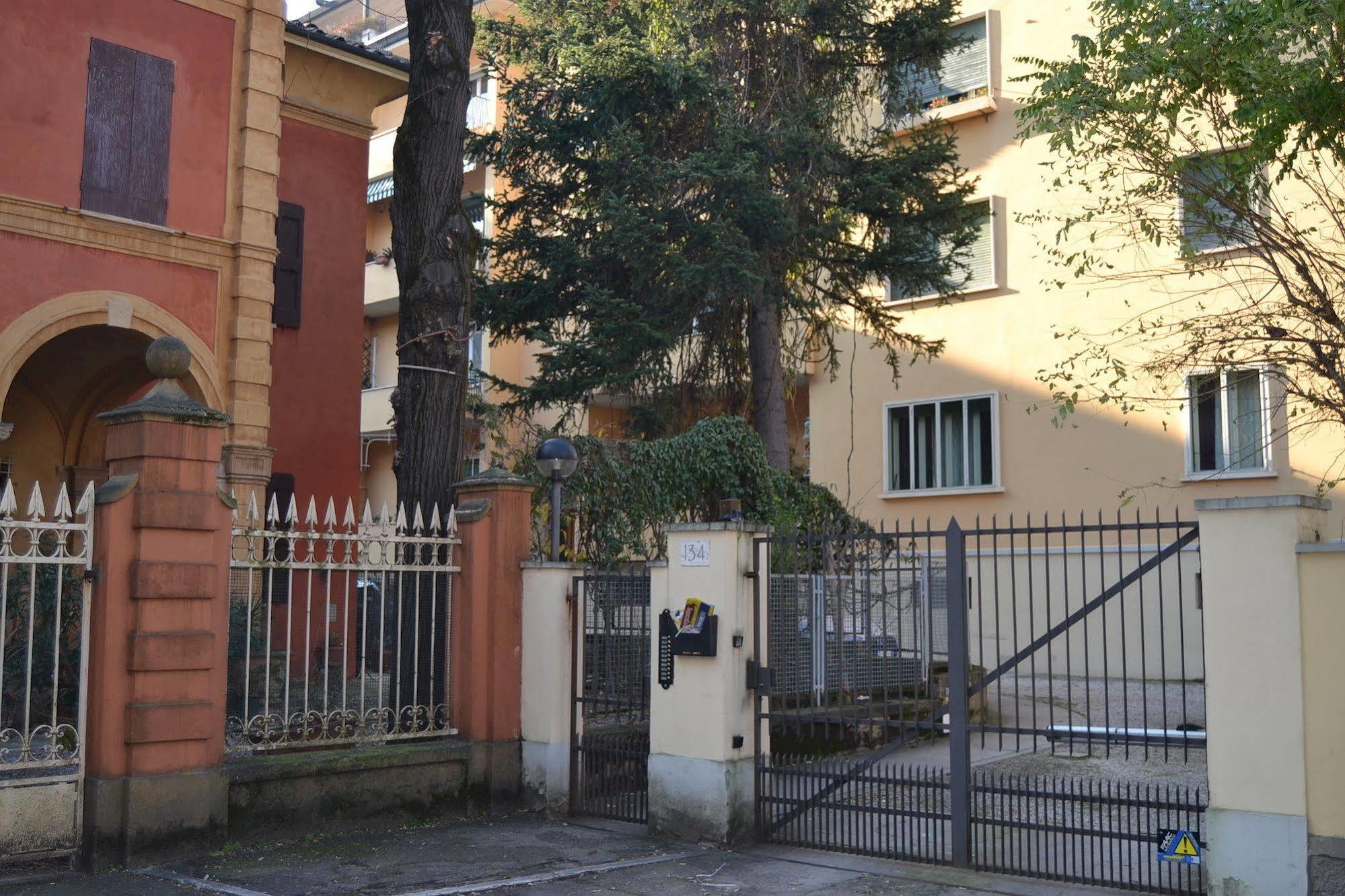 Central Avenue B&B Bologna Eksteriør billede