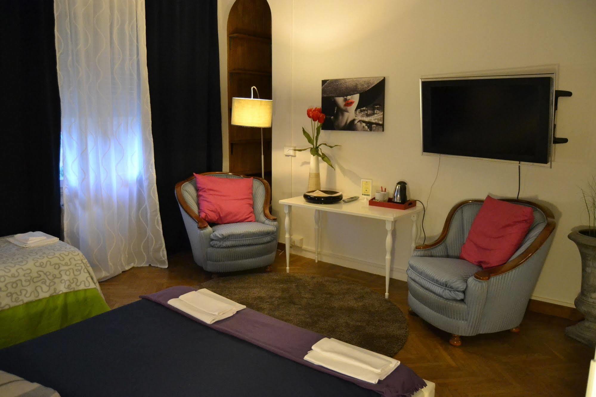 Central Avenue B&B Bologna Eksteriør billede