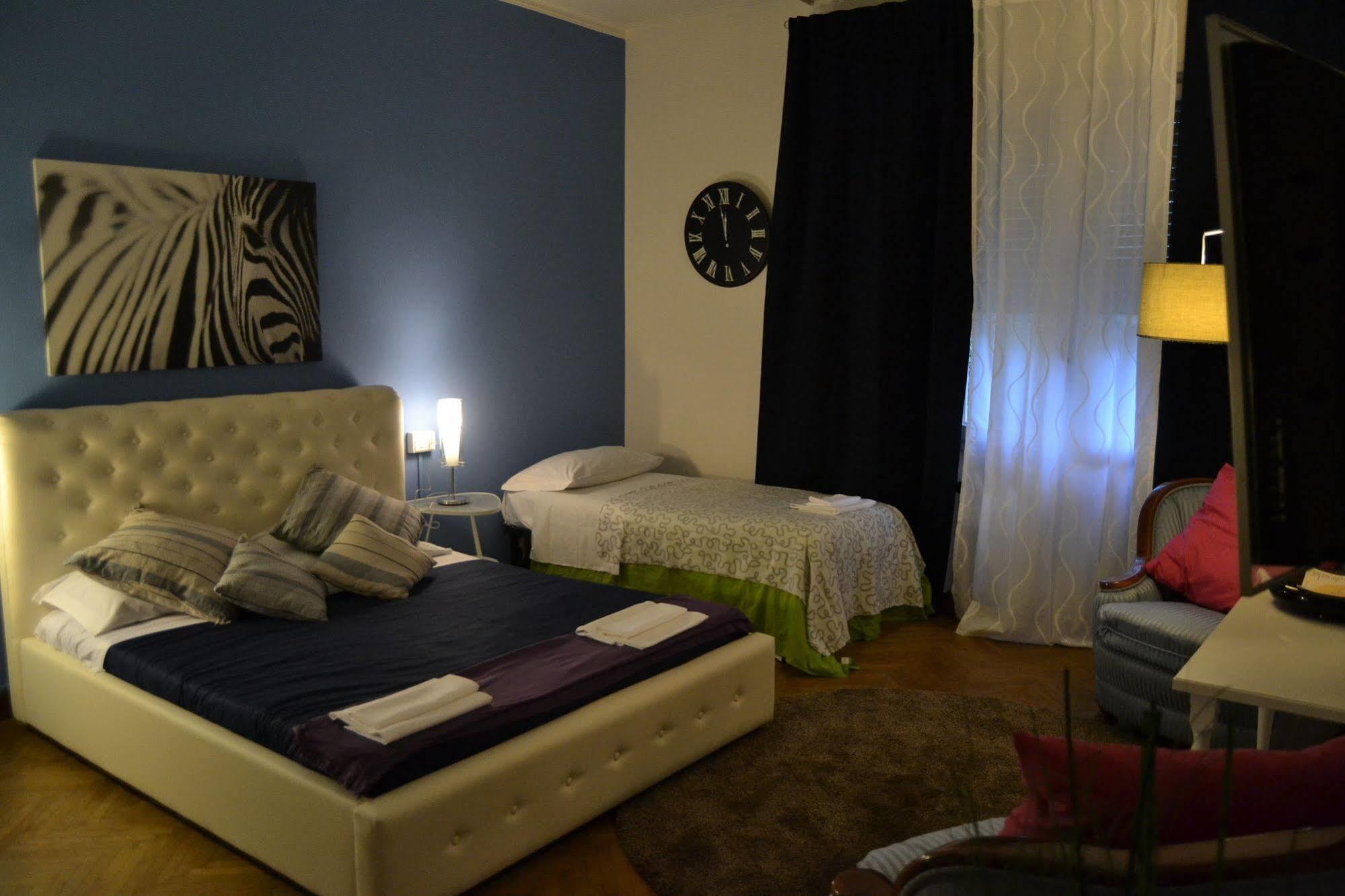 Central Avenue B&B Bologna Eksteriør billede