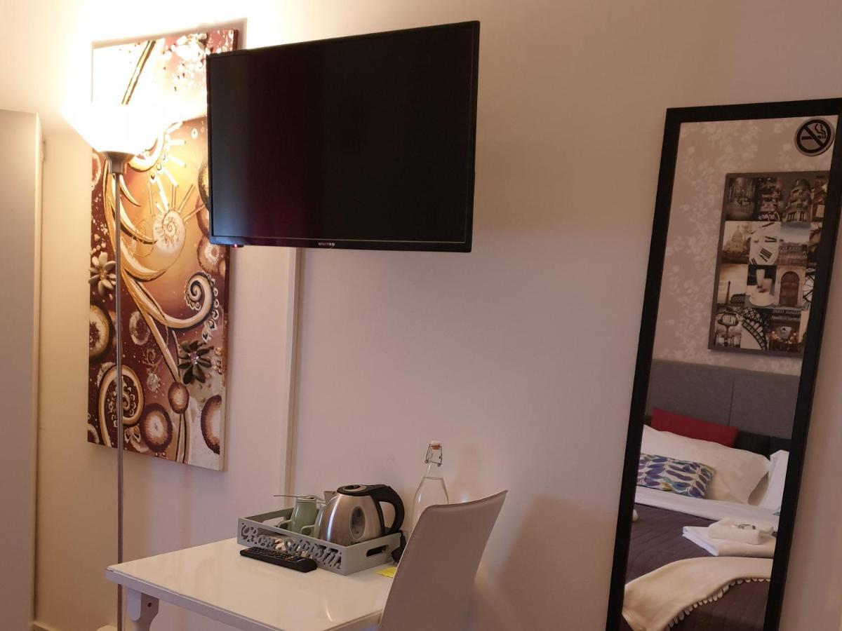 Central Avenue B&B Bologna Eksteriør billede